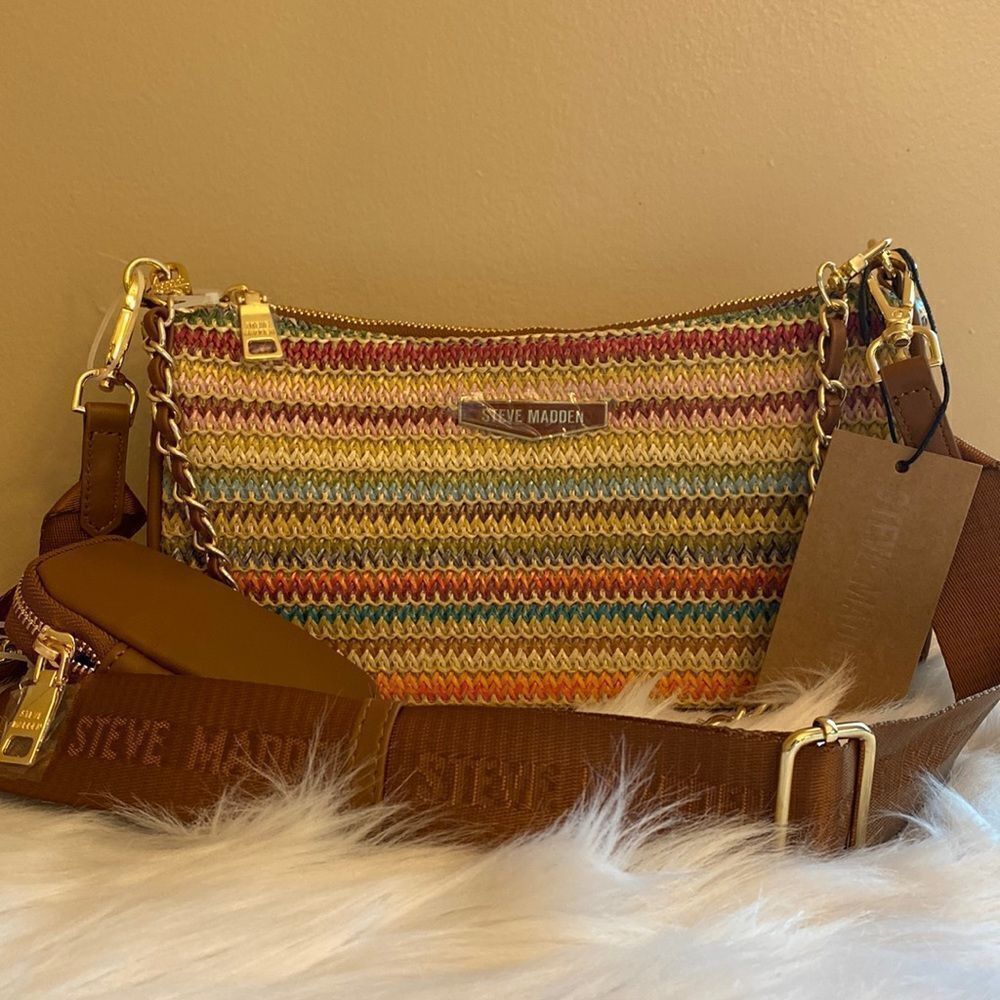 NWT Steve Madden (Bvettal) Straw Crossbody w/ AirPod Case Pouch - Picture 3 of 15